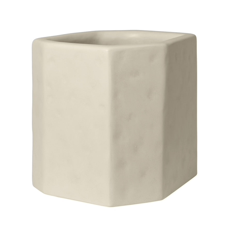 Staffa Planter