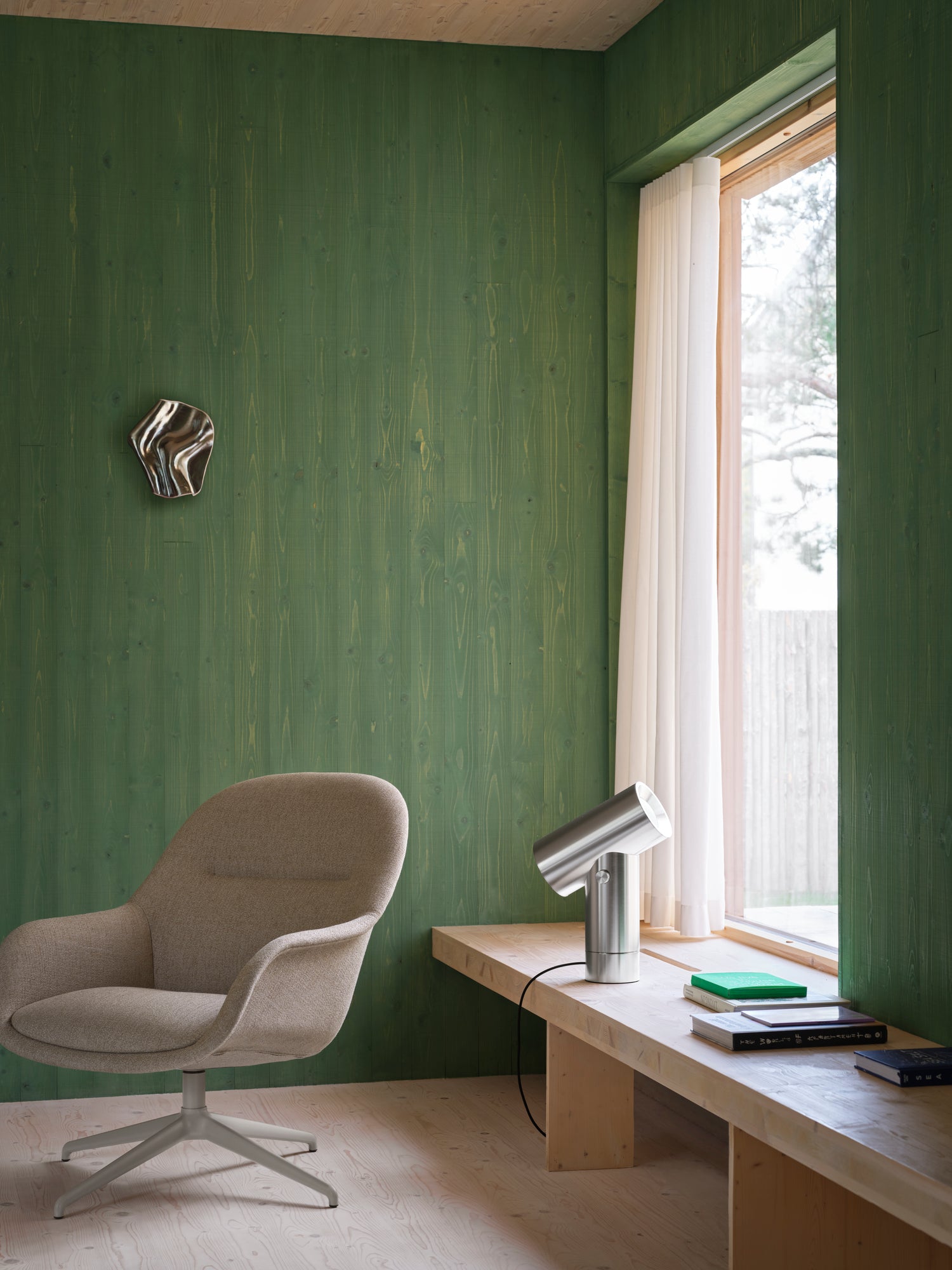 Beam Table Lamp - Large