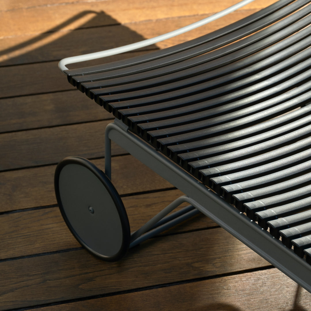 CLICK Adjustable Chaise Lounge Chair