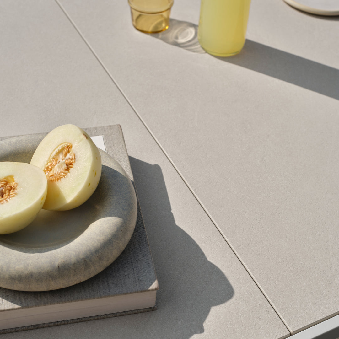 FOUR Dining Table - Ceramic
