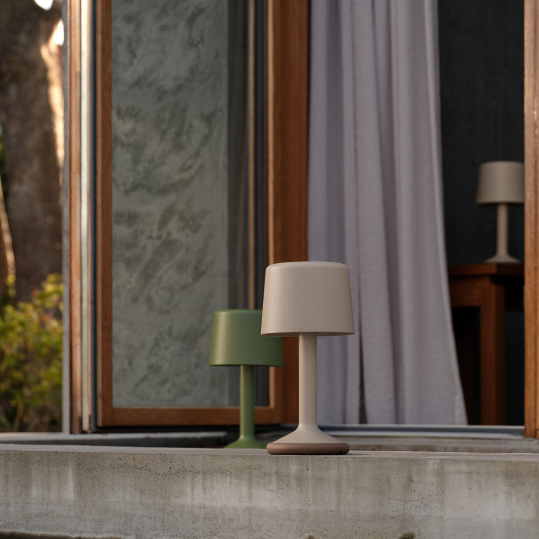 LUU Portable Outdoor Table Lamp