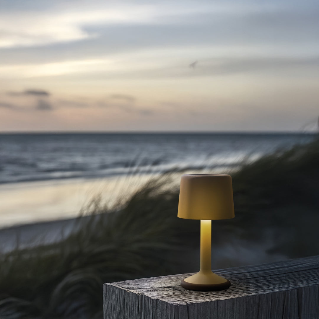 LUU Portable Outdoor Table Lamp