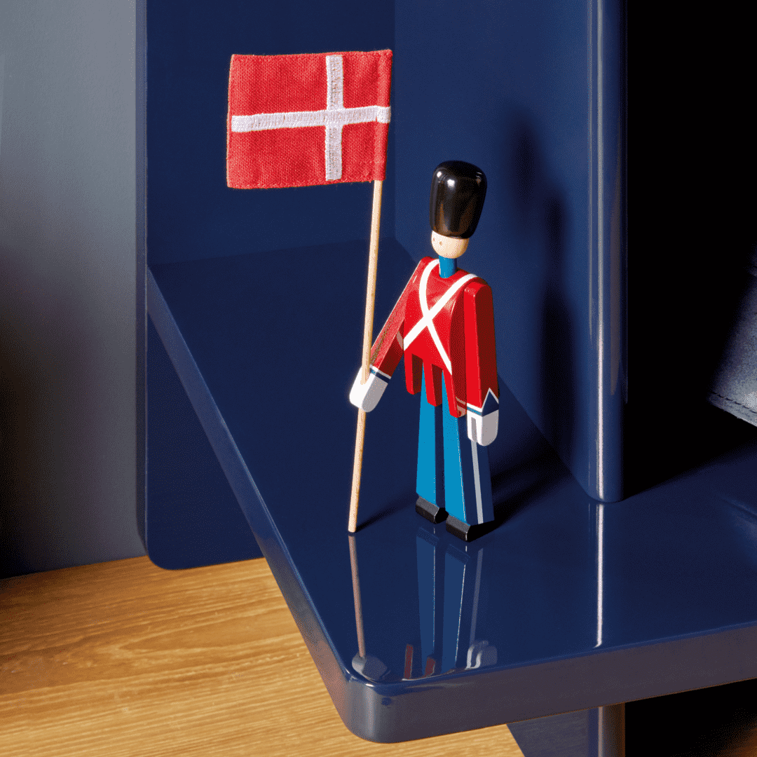 Kay Bojesen Standard Bearer (1942)