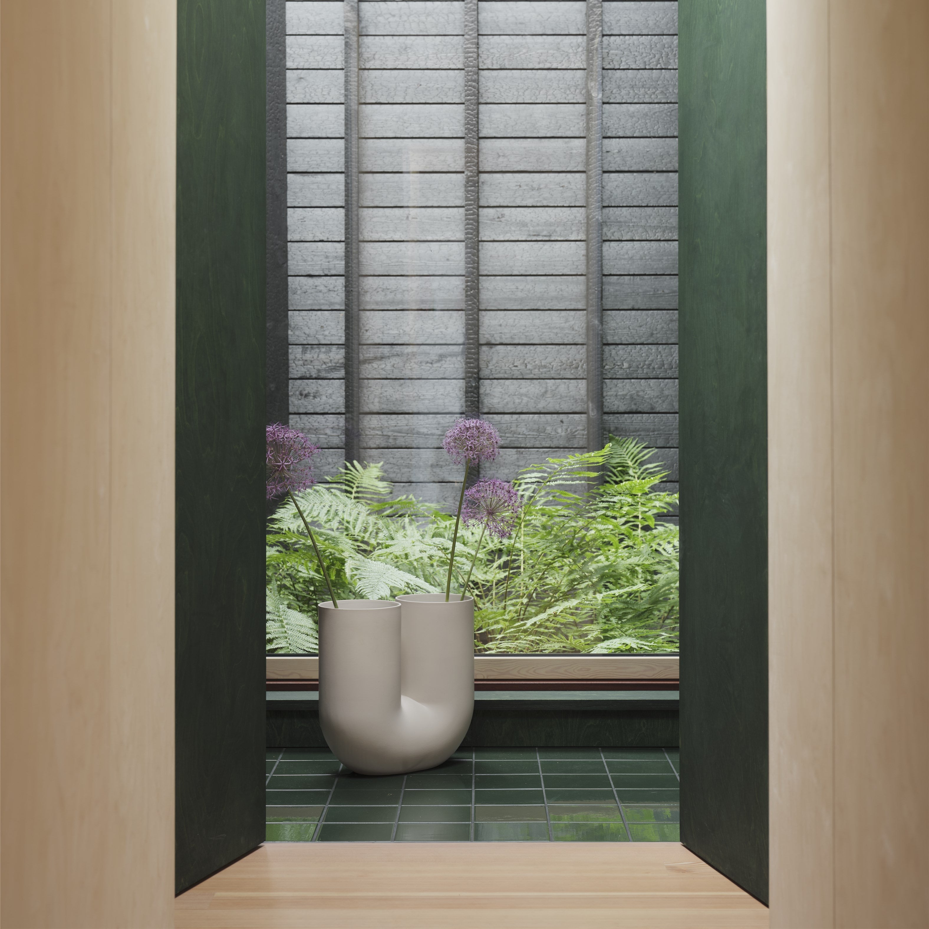 Kink Vase - Large - Batten Home