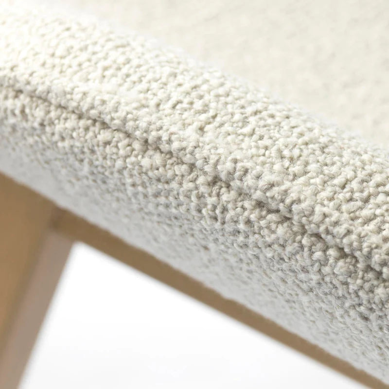 L32 Suru Lounge Chair