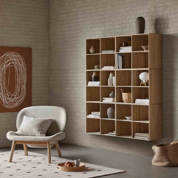 L32 Suru Lounge Chair