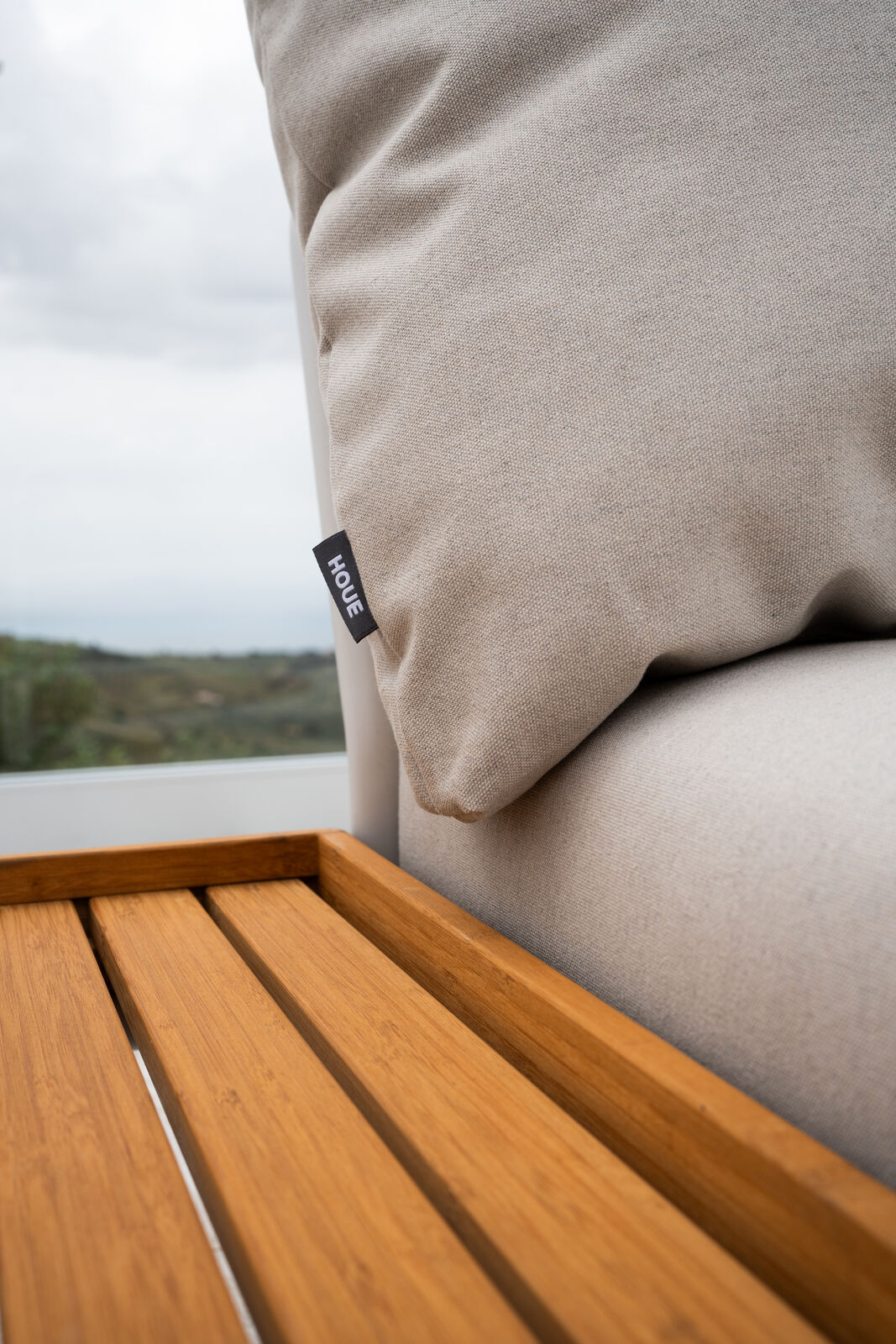 LEVEL Outdoor Corner