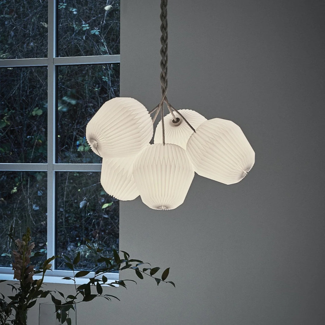 Bouquet Chandelier - Medium - 5 Shades - Paper