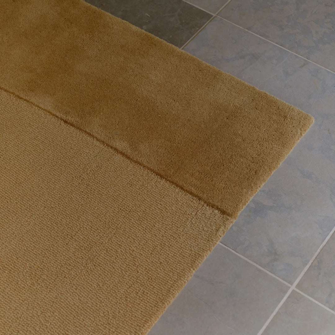 Split Plains Rug