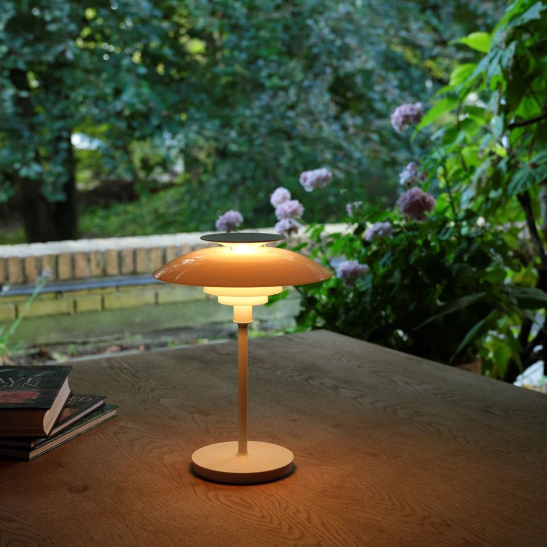 PH80 Portable Lamp
