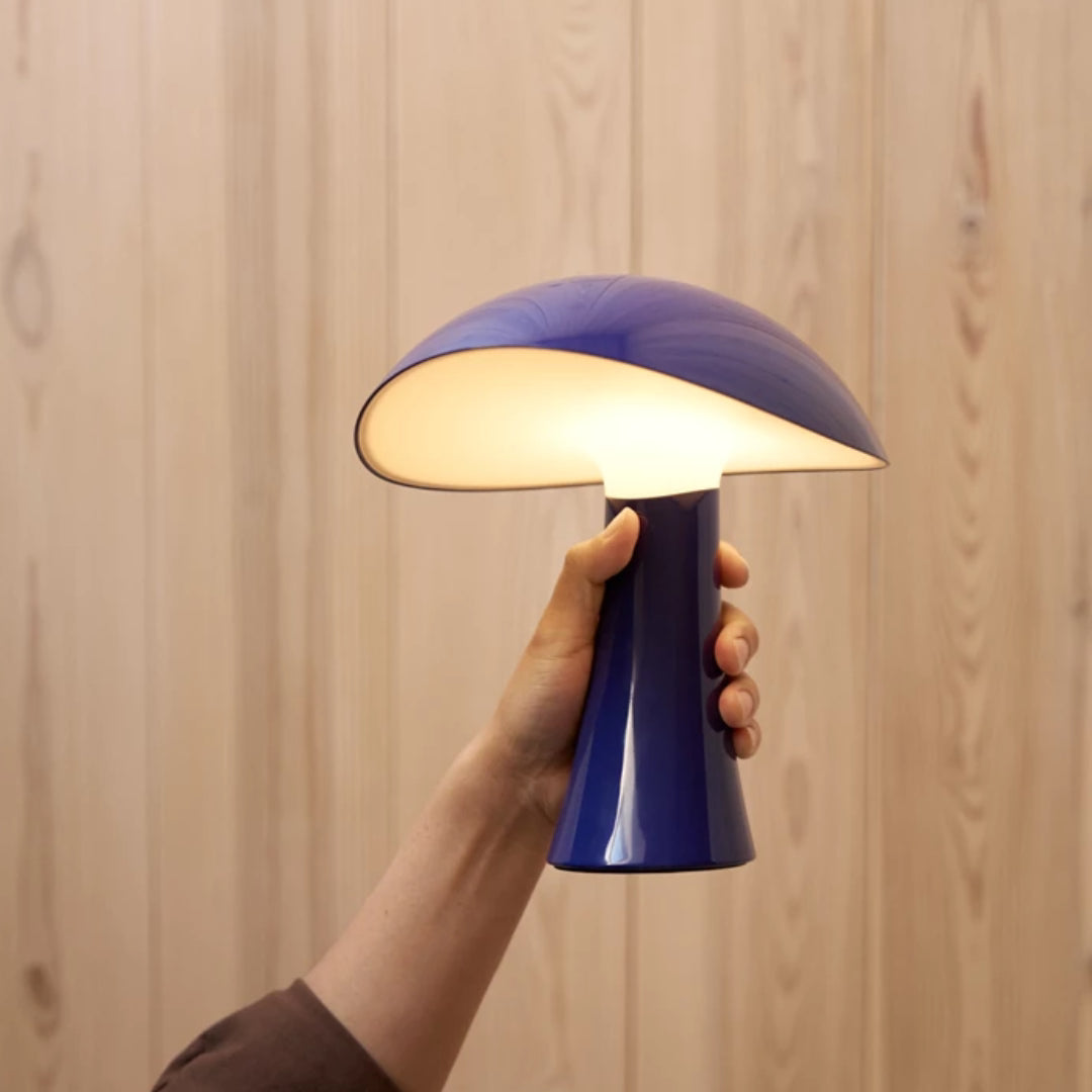 Rumee 220 Portable Lamp