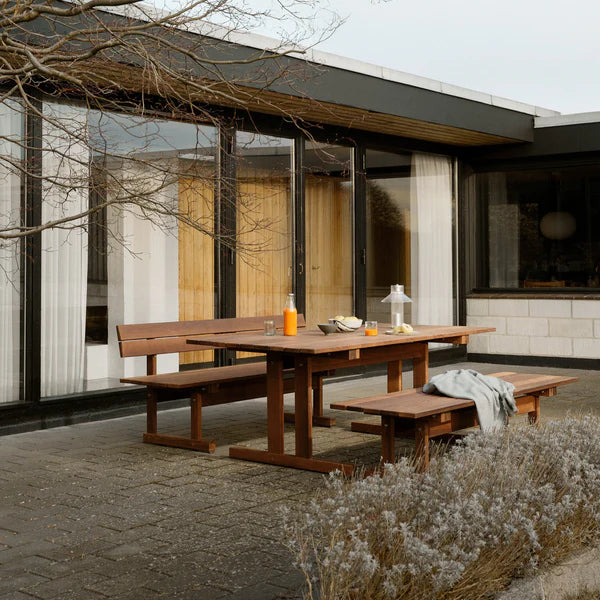 M17 Ermelunden Garden Table