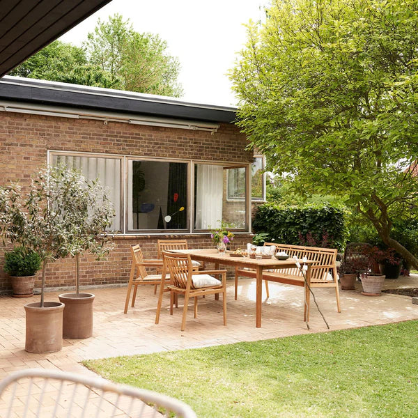 M2 Sammen Garden Table