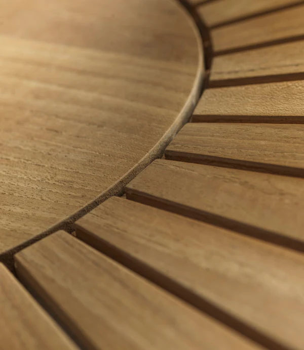 M27 Sammen Round Garden Table