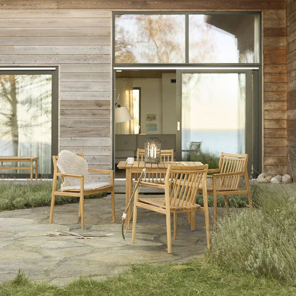 M3 Sammen Garden Table