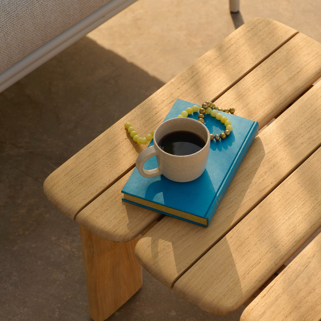 Assemble Coffee Table