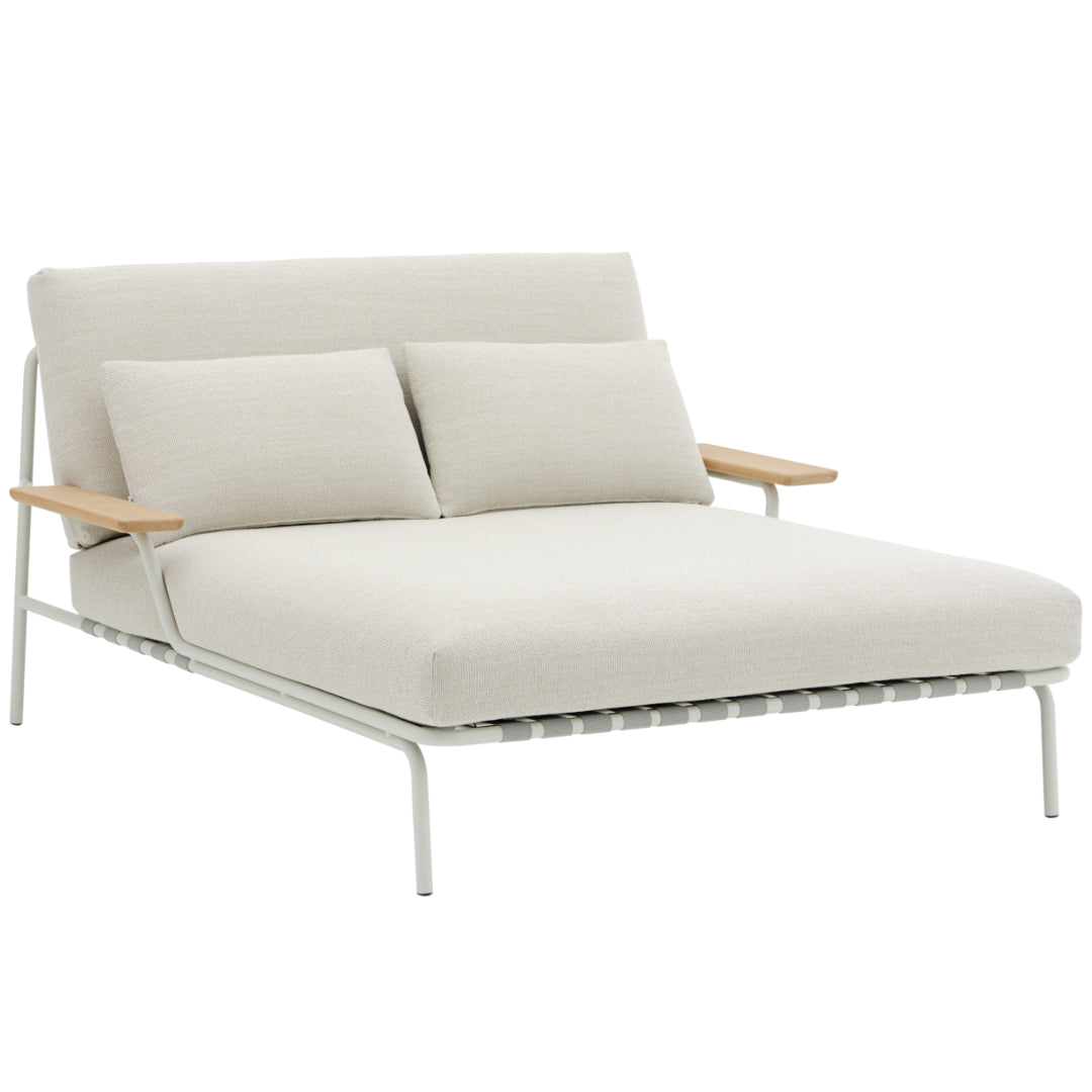 Settle Lounge Bed w/ Armrest