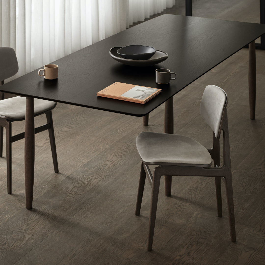 Oku Dining Table