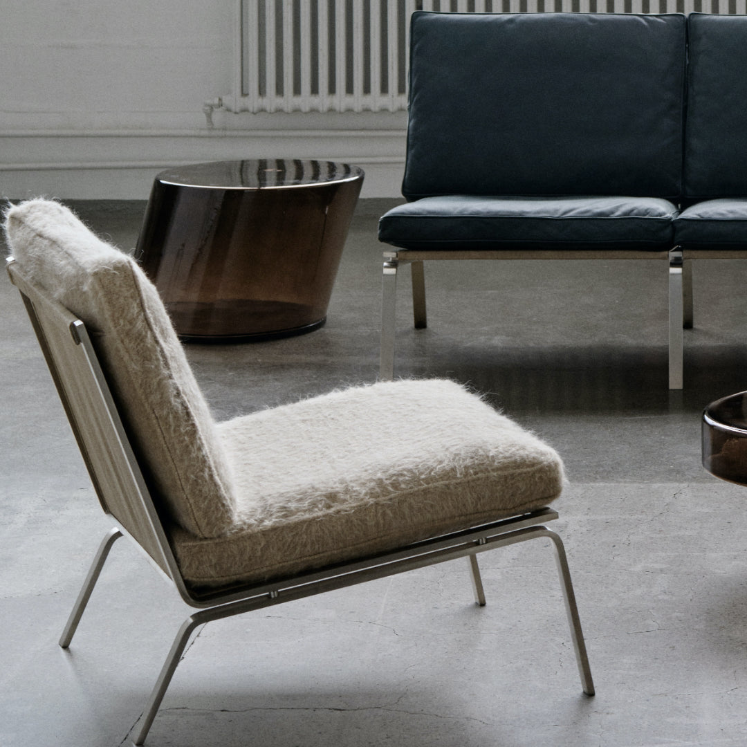 Tilt Coffee Table - Glass