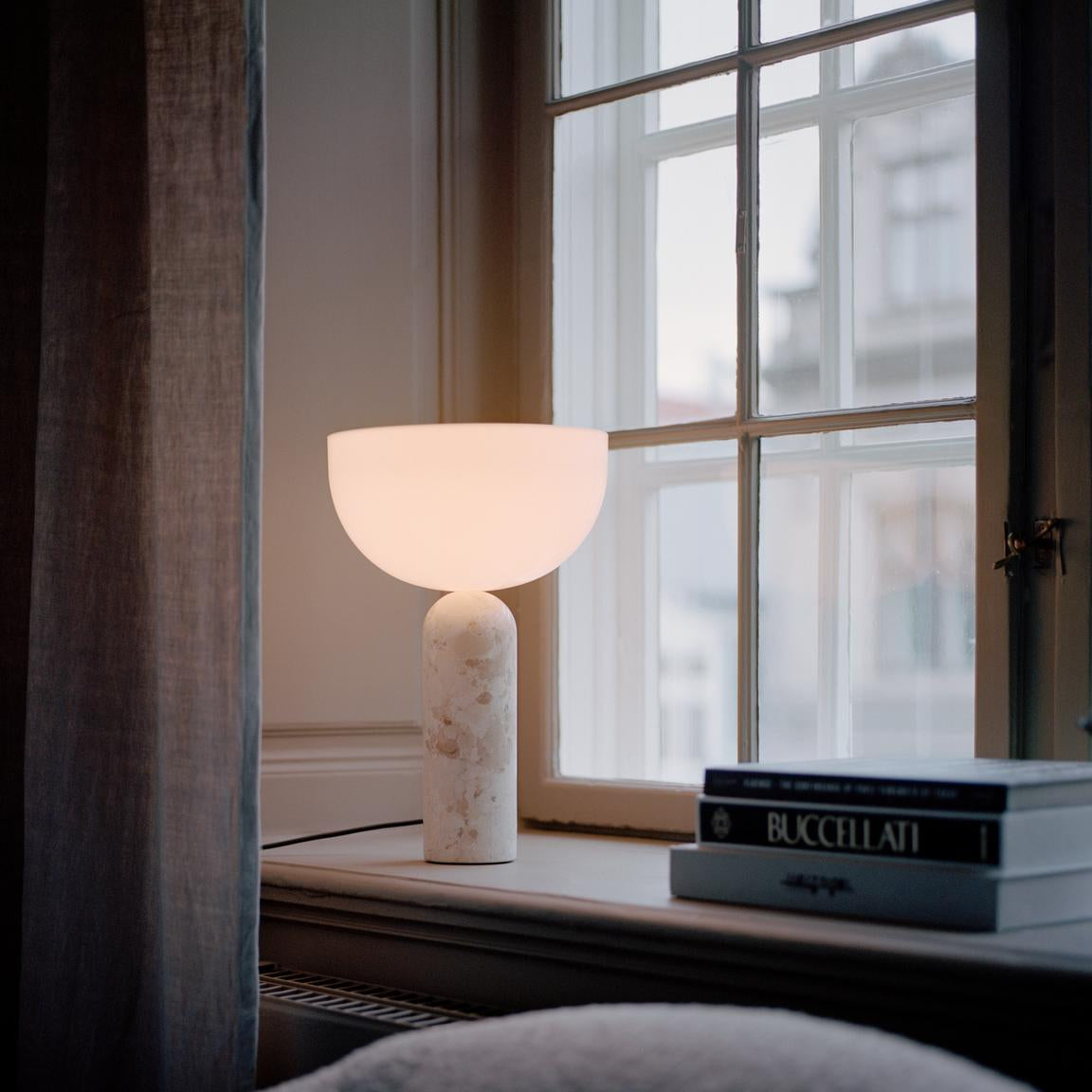 Kizu Table Lamp