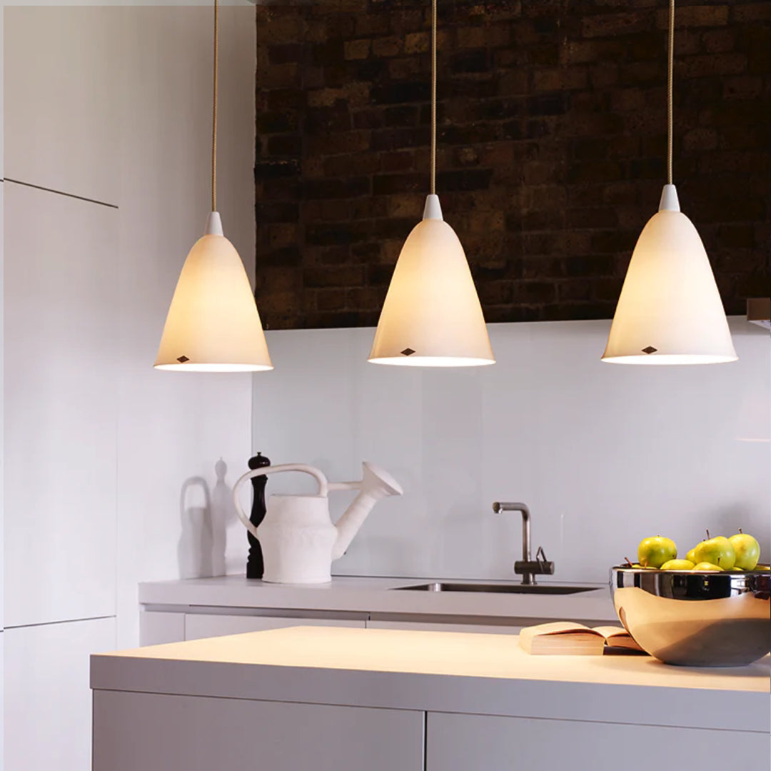 Hector Pendant - Size 4