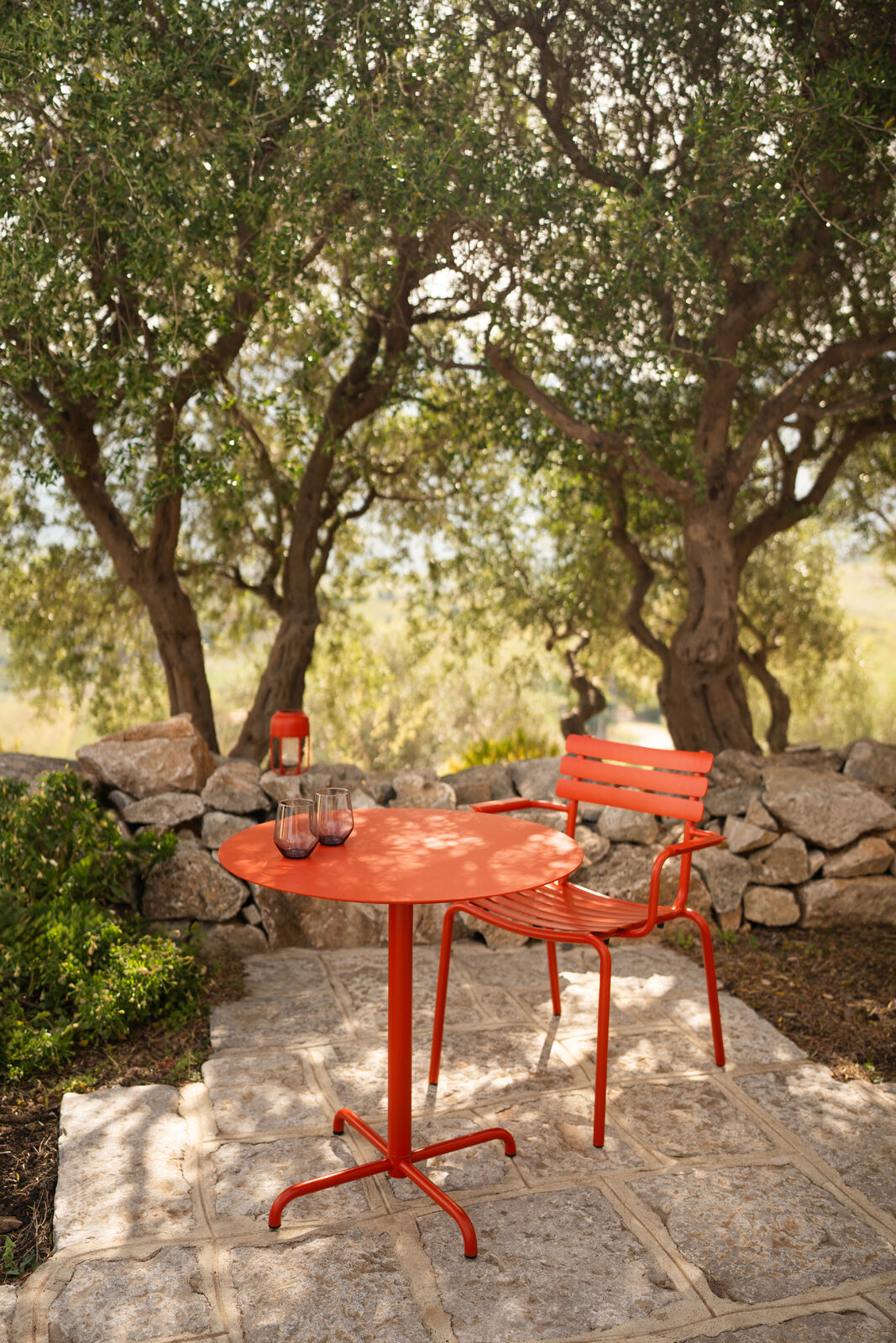 PICO Round Outdoor Café Table