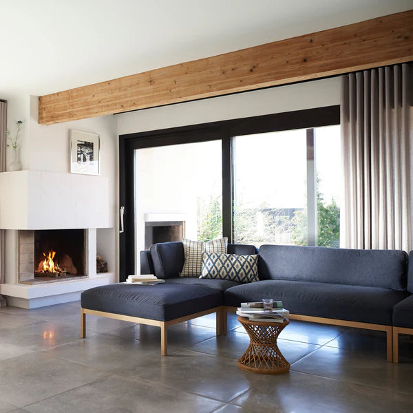 R16 Slotsholmen Cushion - 19.69 x 19.69