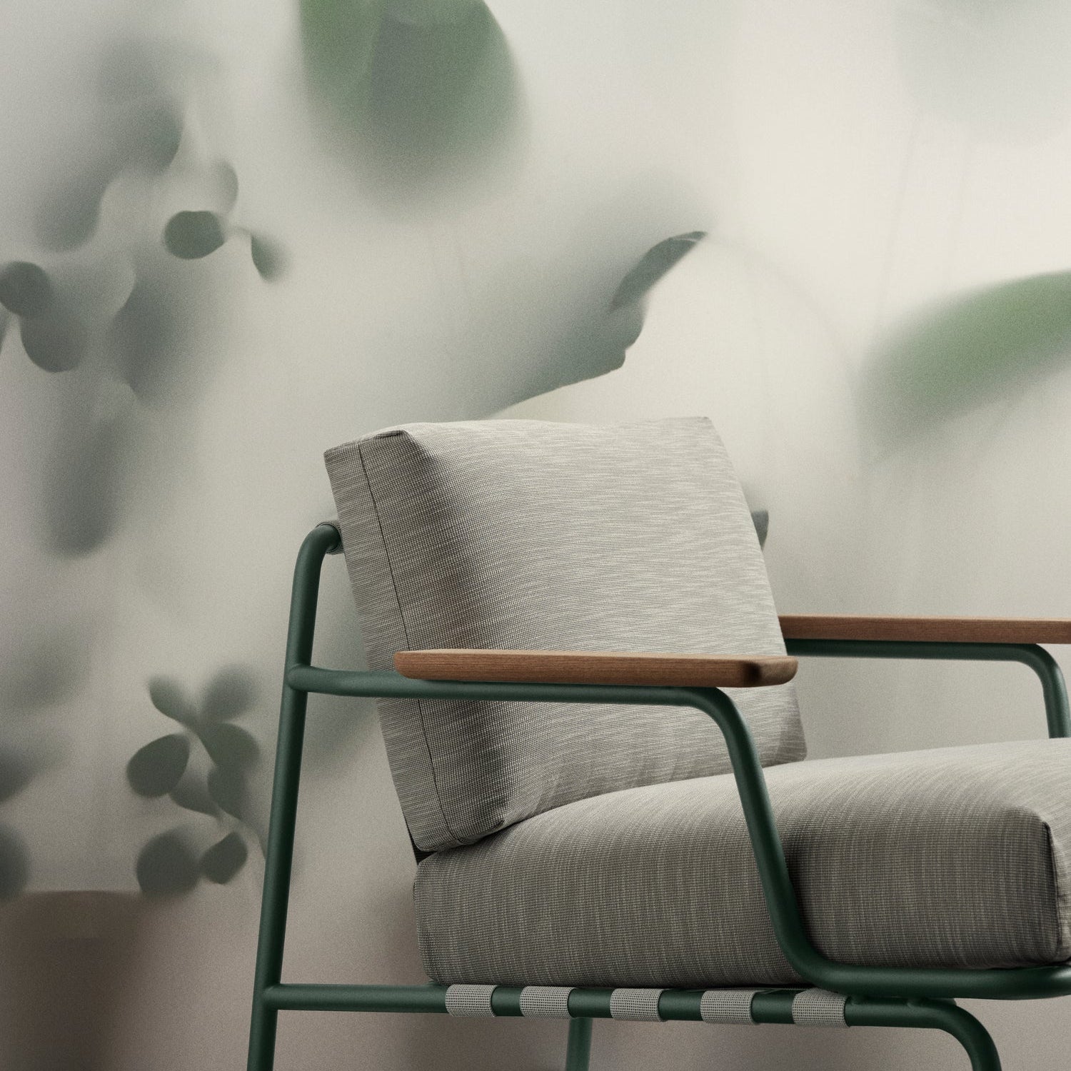 Settle Lounge Chair w/ Armrest