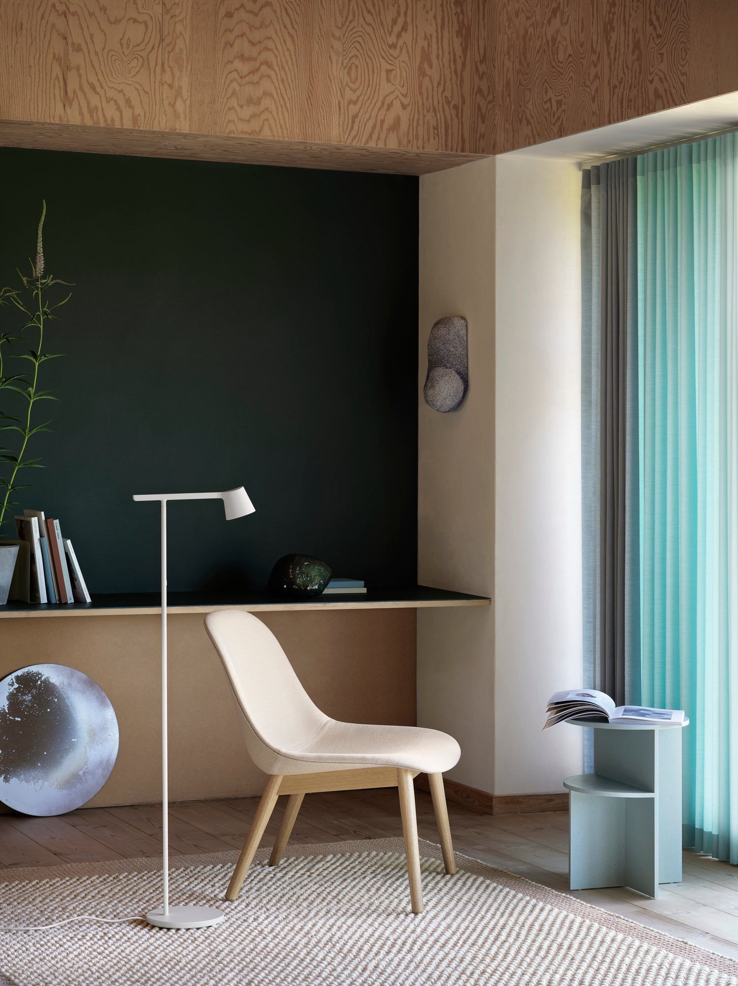 Fiber Lounge Chair - Wood Base