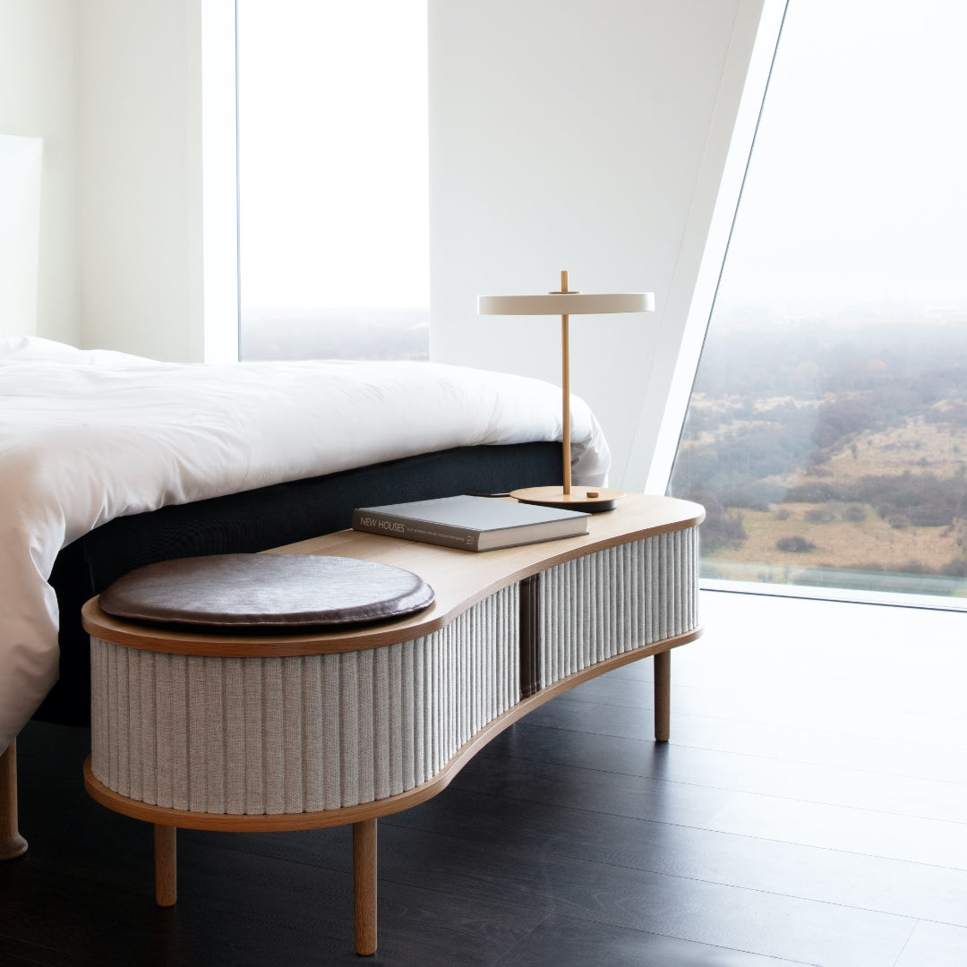 Audacious TV Bench