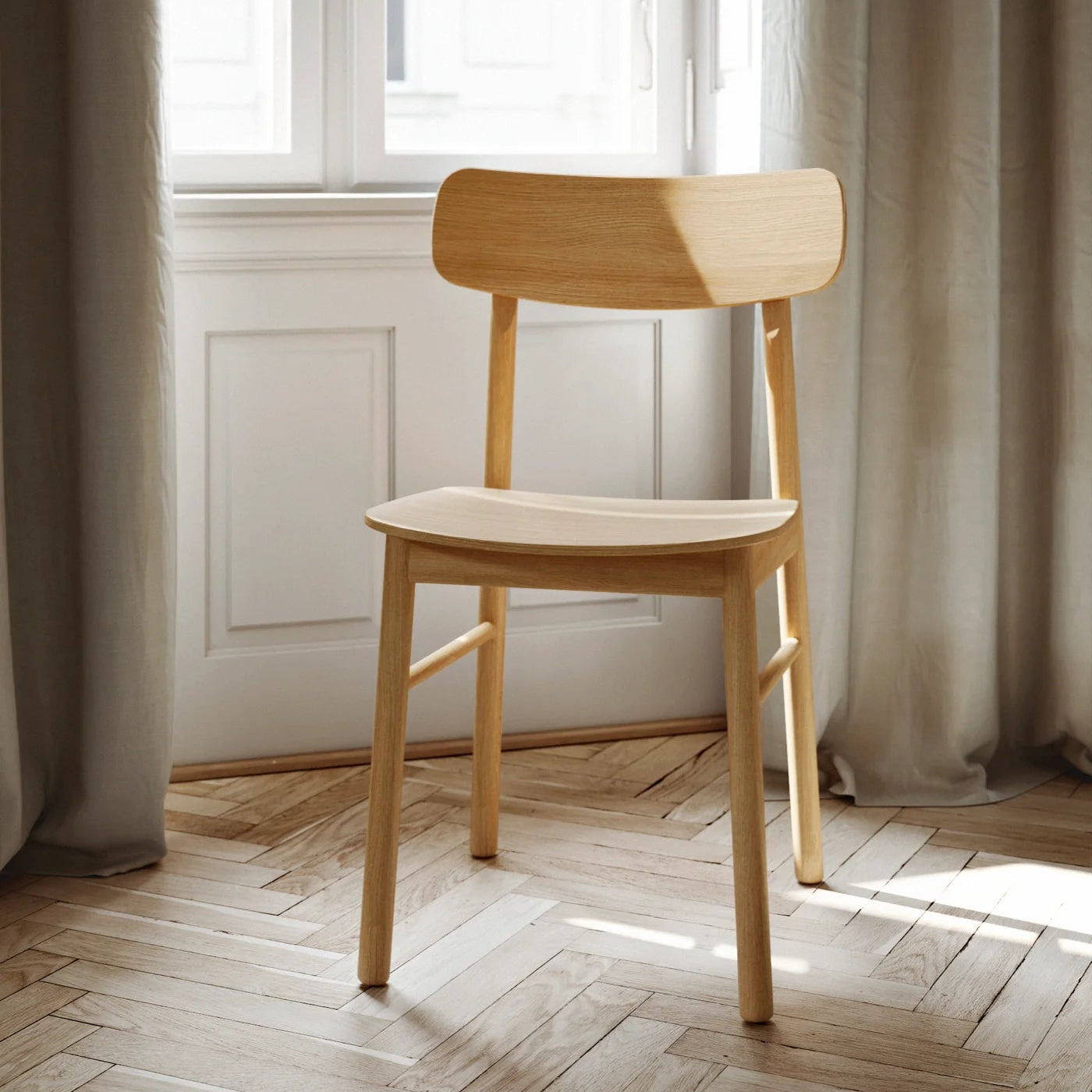 Soma Dining Chair