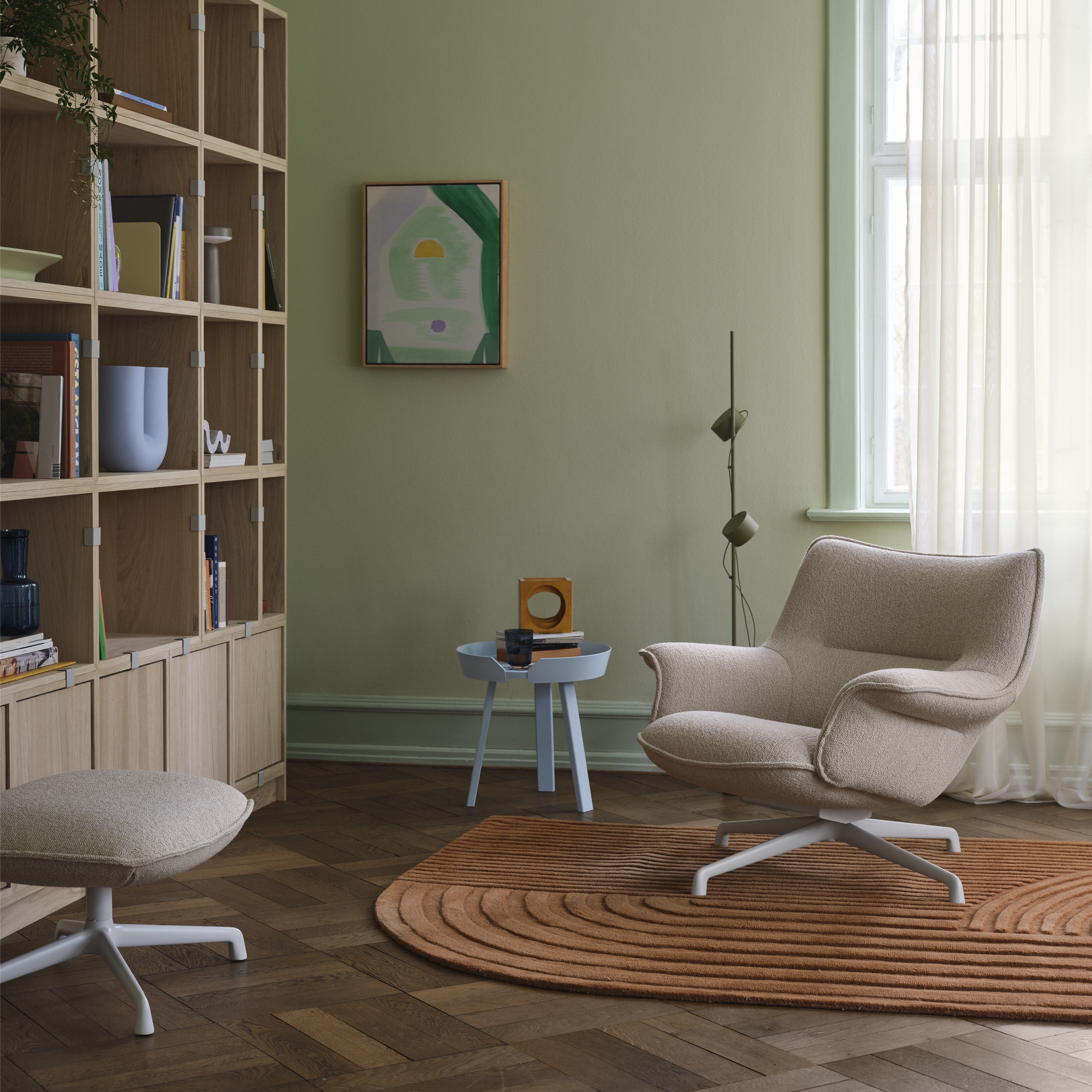 Doze Lounge Chair - Low Back - Swivel Base - Batten Home
