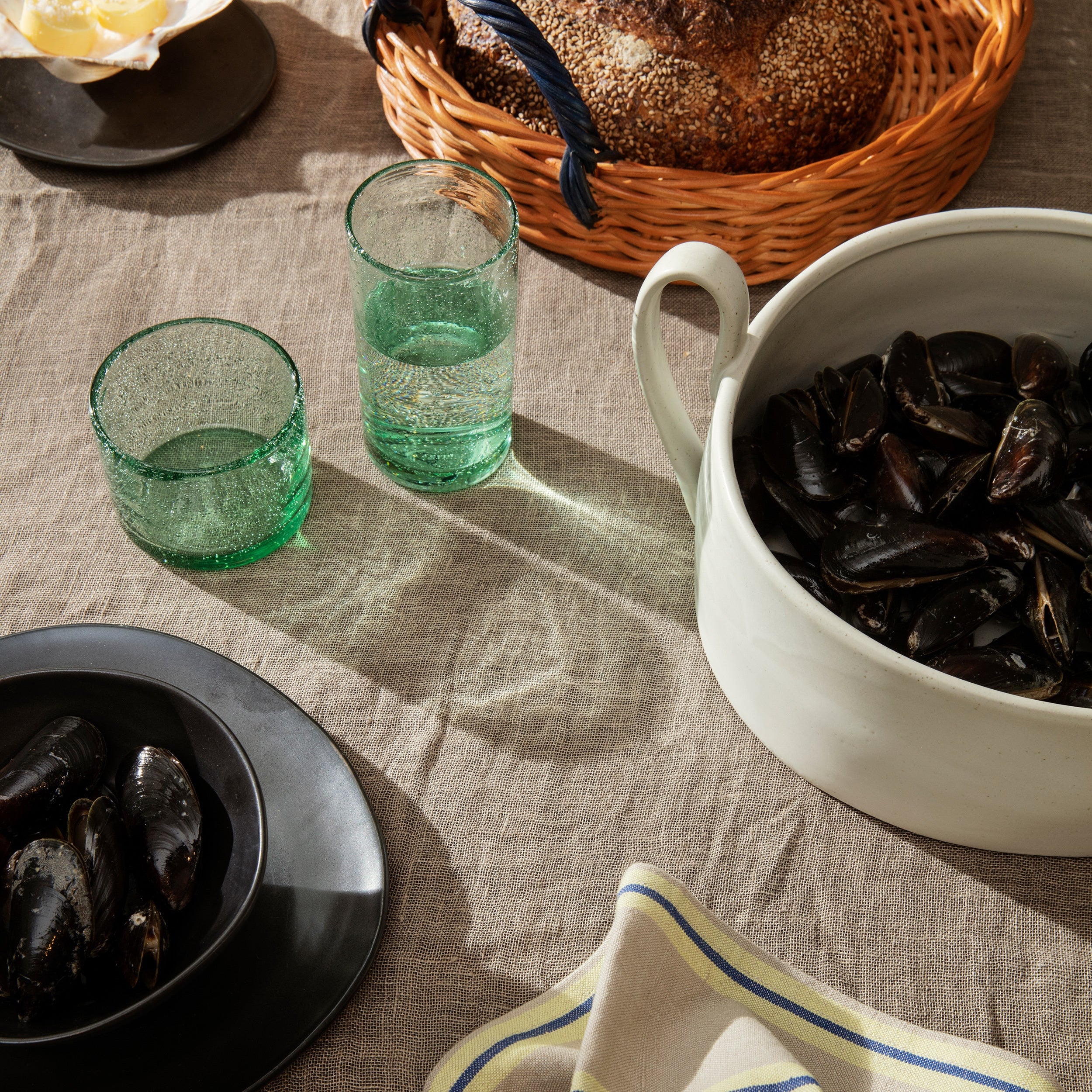 Flow Centerpiece - Batten Home