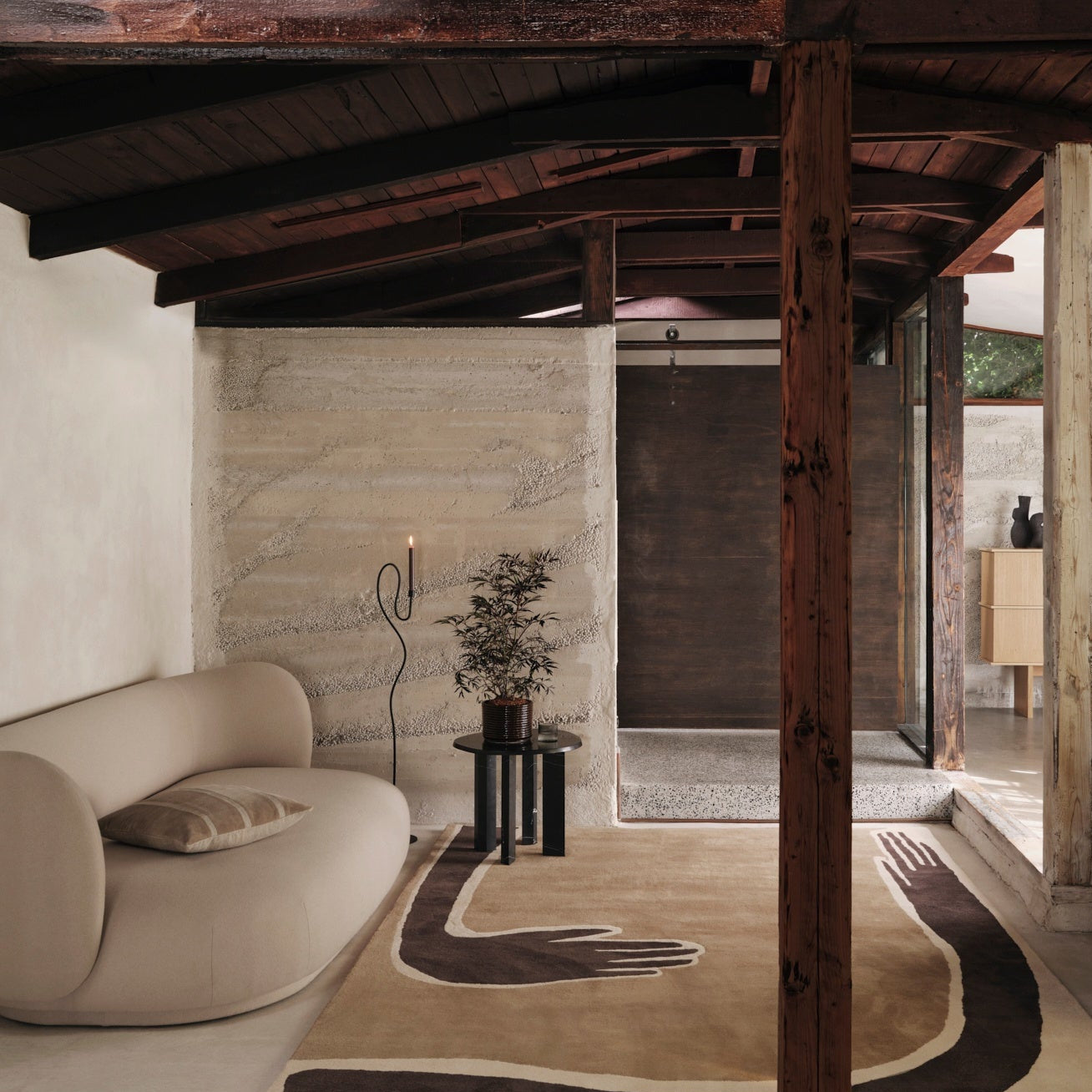 Taula Side Table