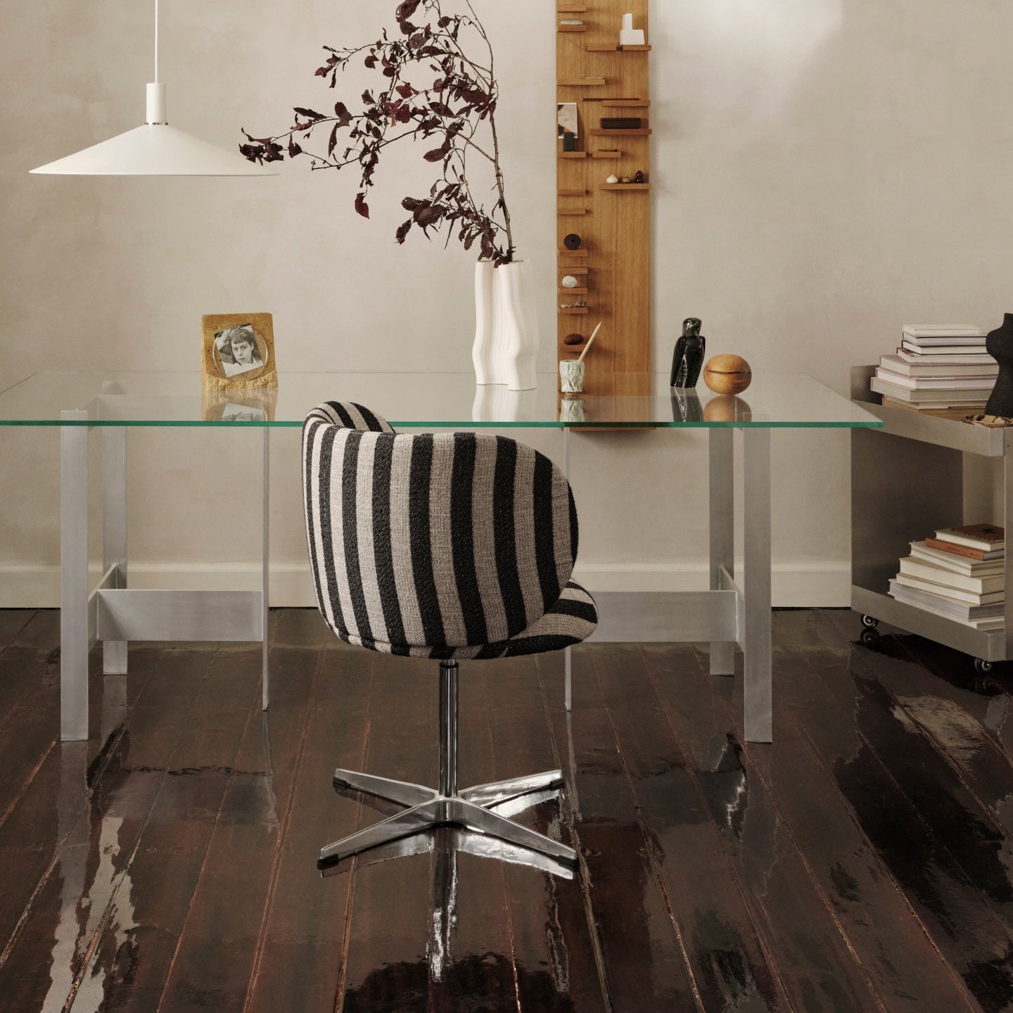 Rico Dining Chair - Swivel - Louisiana - Sand/Black