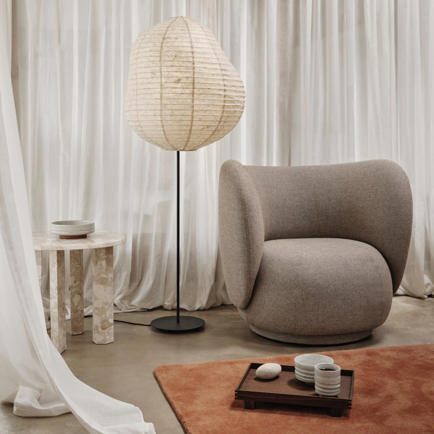 Taula Side Table