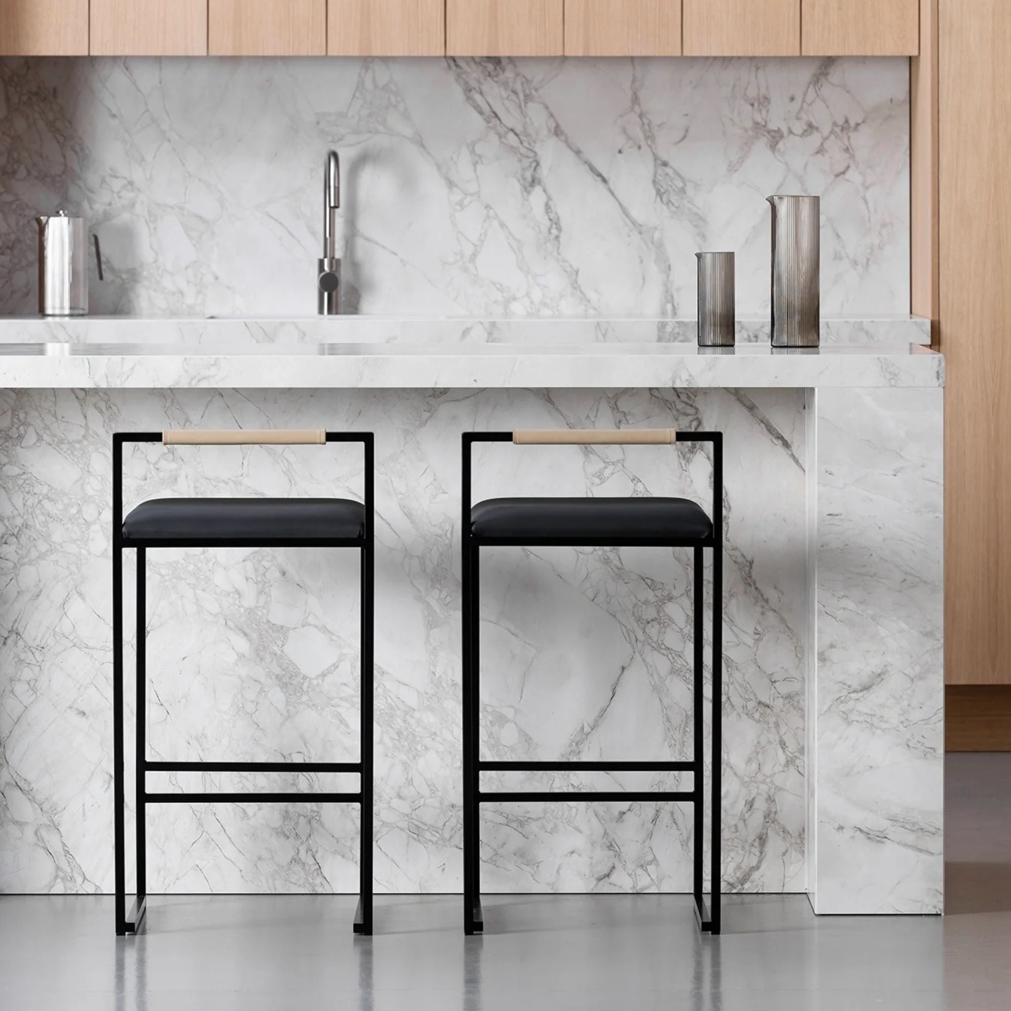 Freja Bar Stool