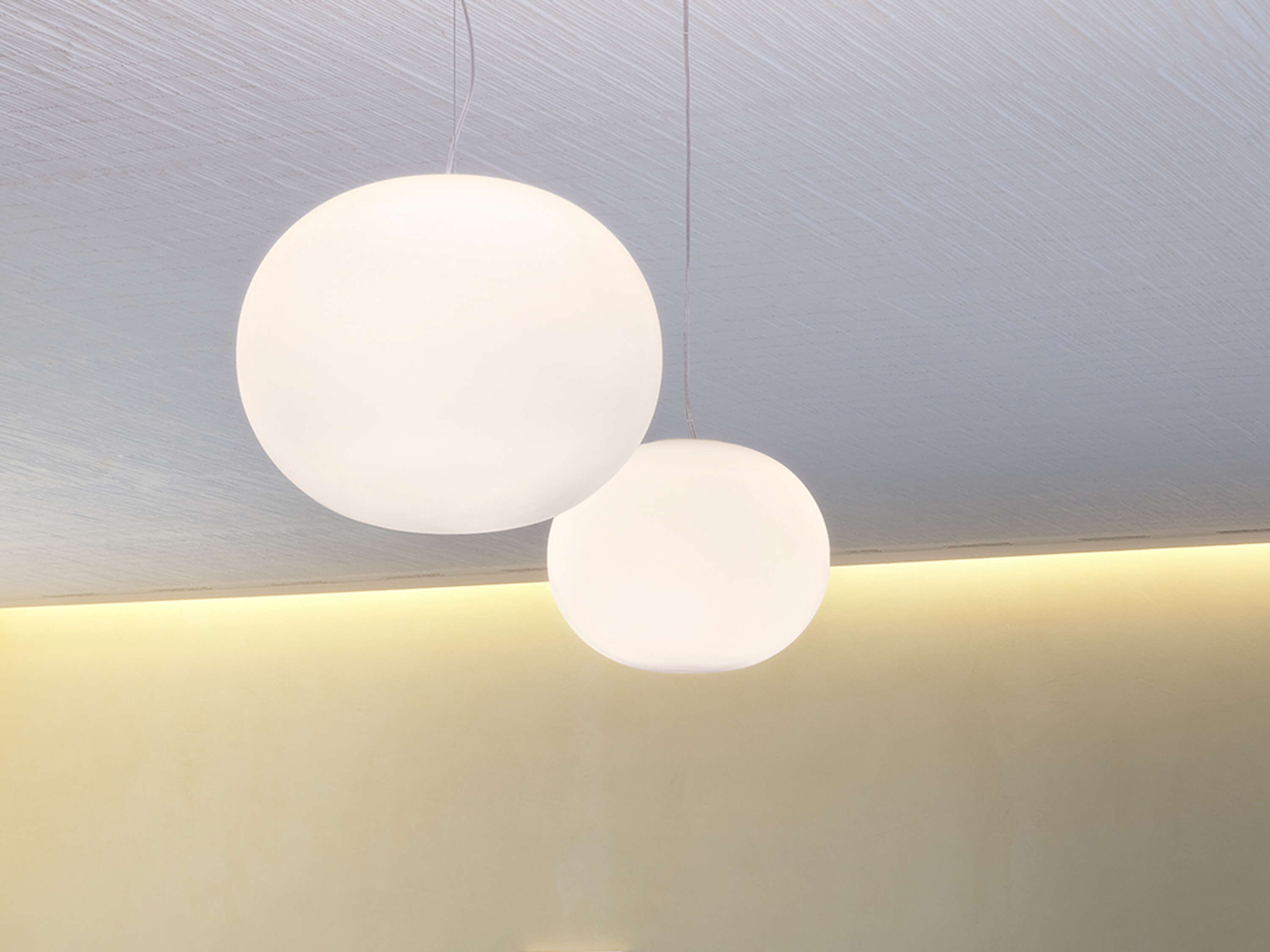 Glo Ball Suspension Ceiling Lamp