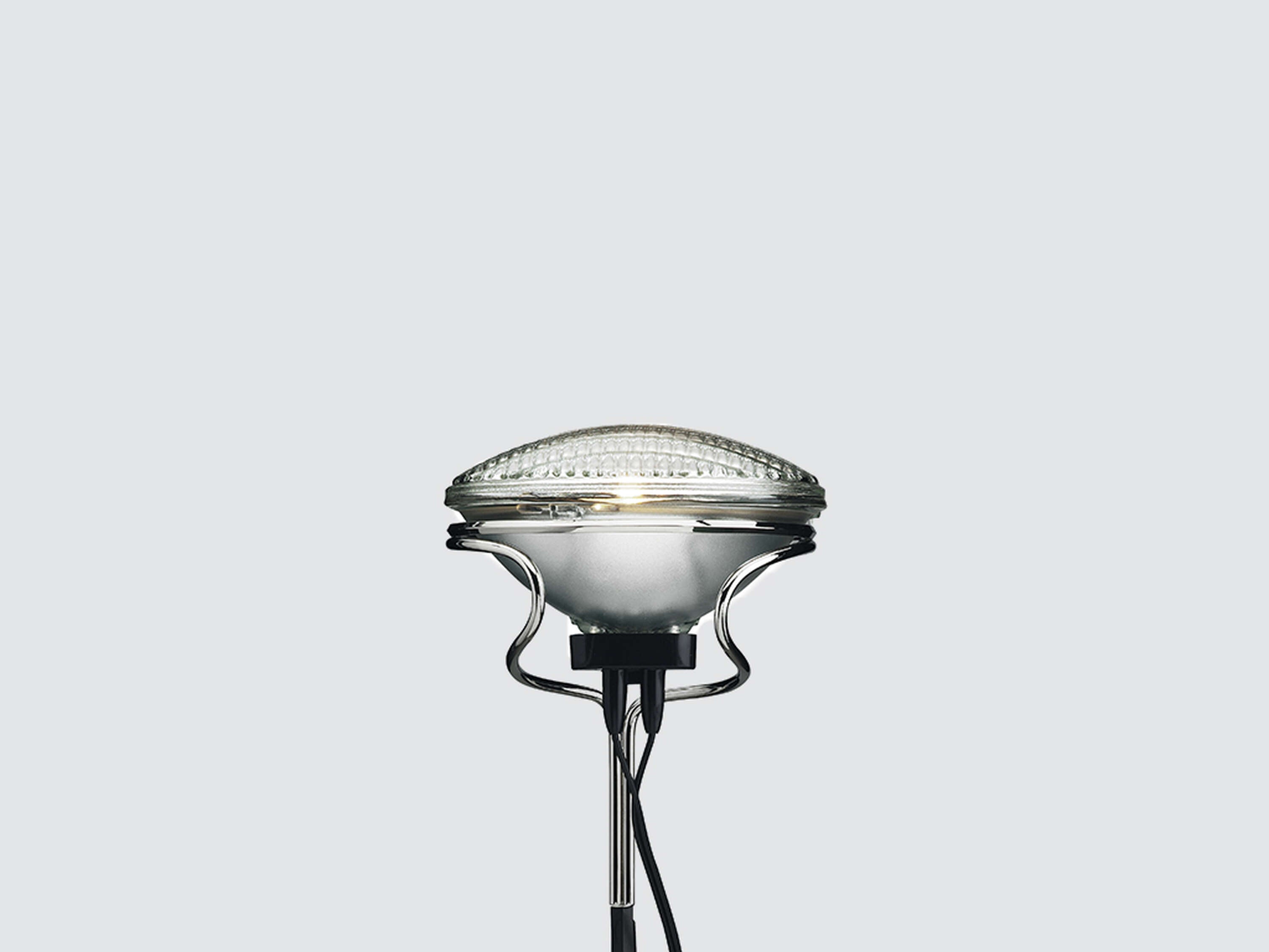 Toio Floor Lamp