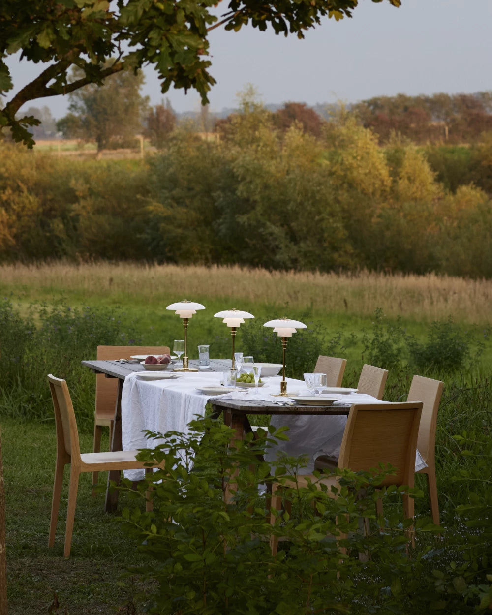 PH 2/1 Portable Table Lamp