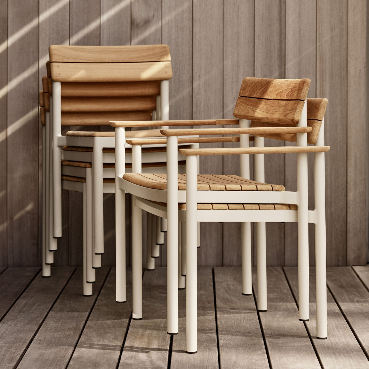 Pelagus Armchair