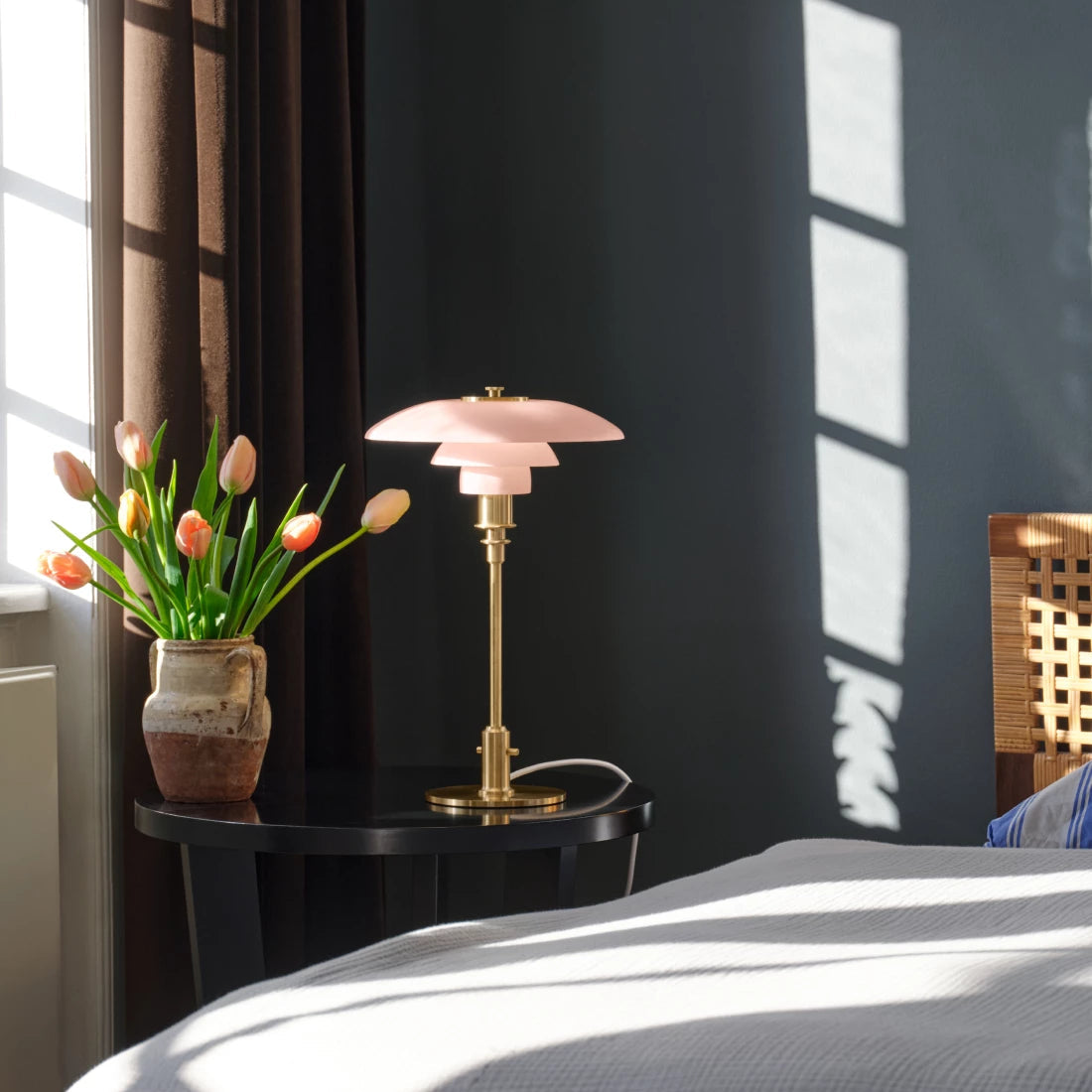 PH 3/2 Pale Rose Table Lamp