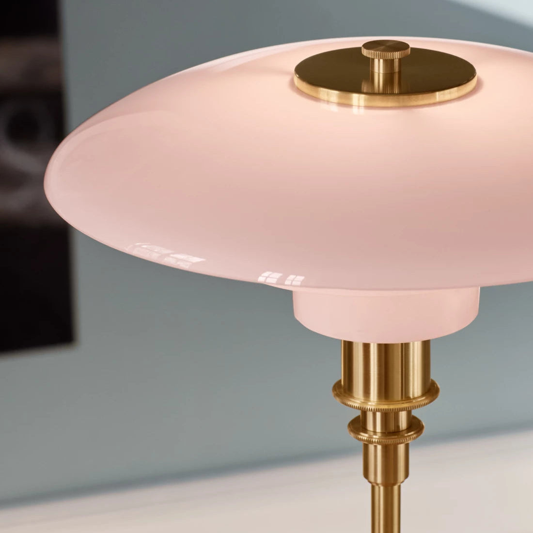 PH 3/2 Pale Rose Table Lamp