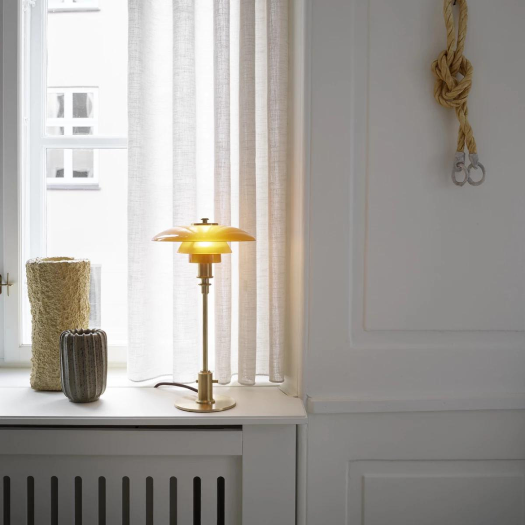 PH 3½-2½ Glass Table Lamp