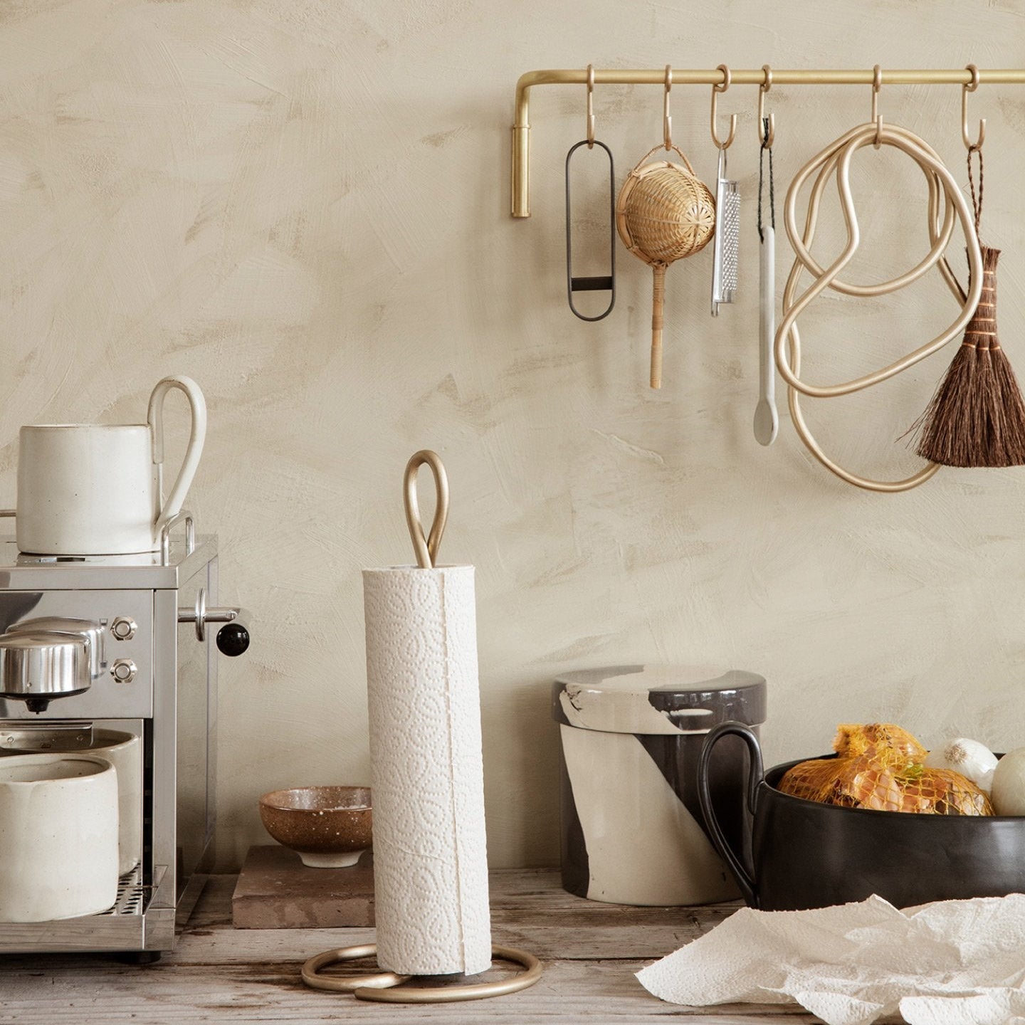 Curvature Paper Towel Holder - Batten Home