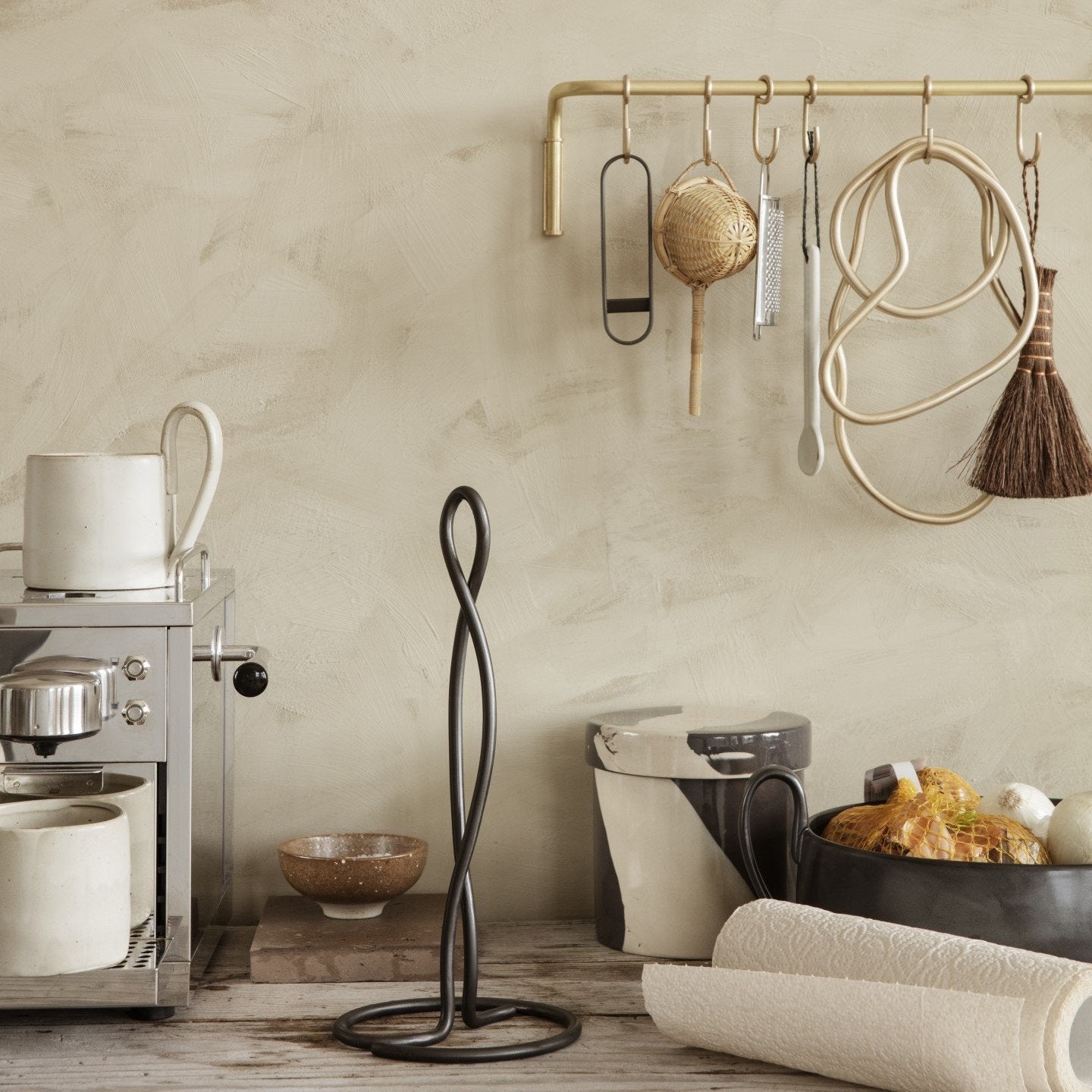 Curvature Paper Towel Holder - Batten Home