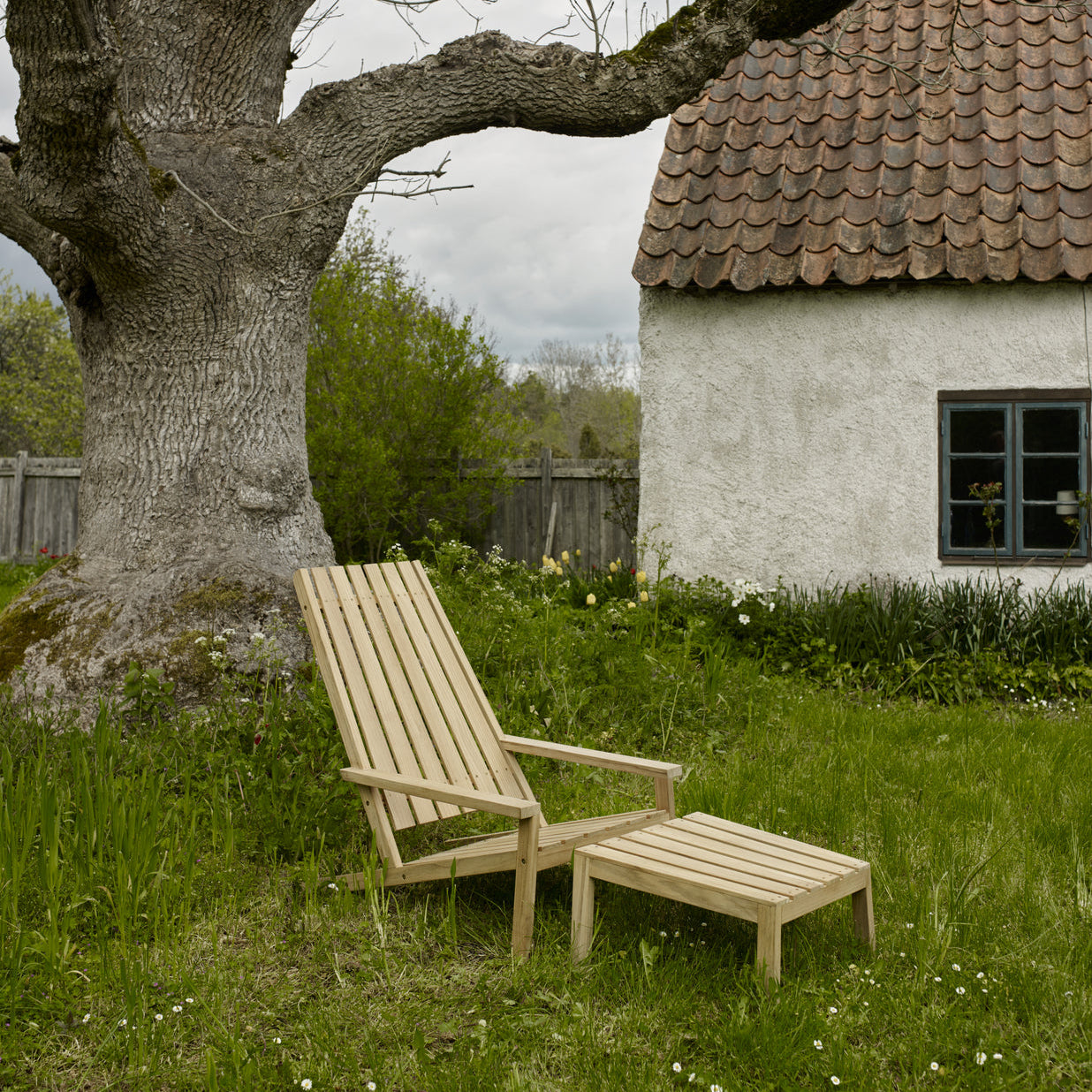 Between The Lines Deck Chair - Batten Home