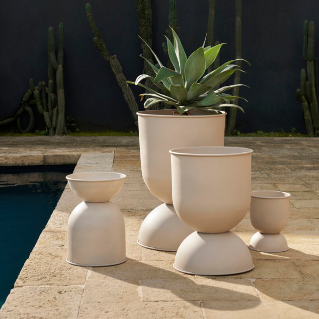 Hourglass Pots - Cashmere - Batten Home