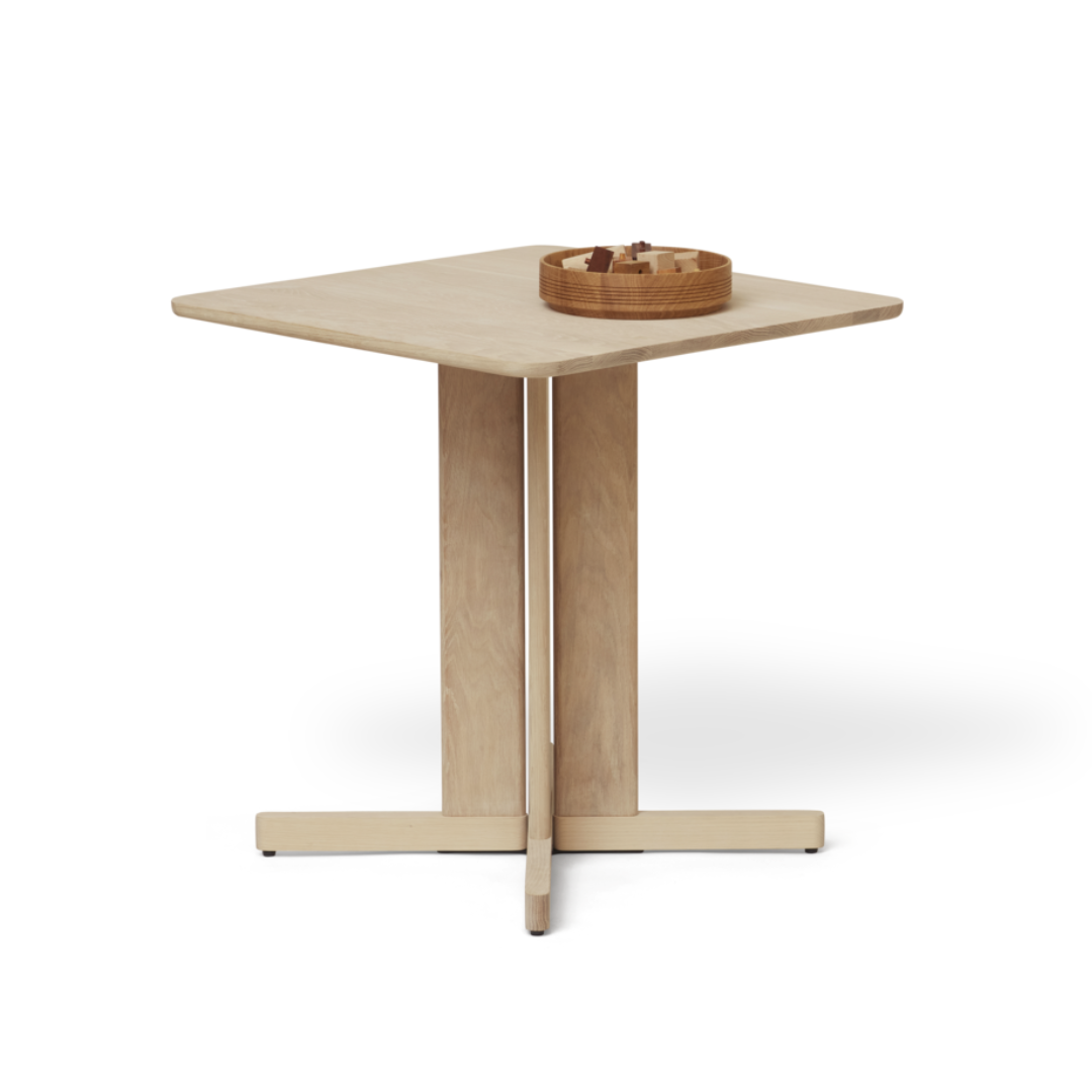 Quatrefoil Table 68x68