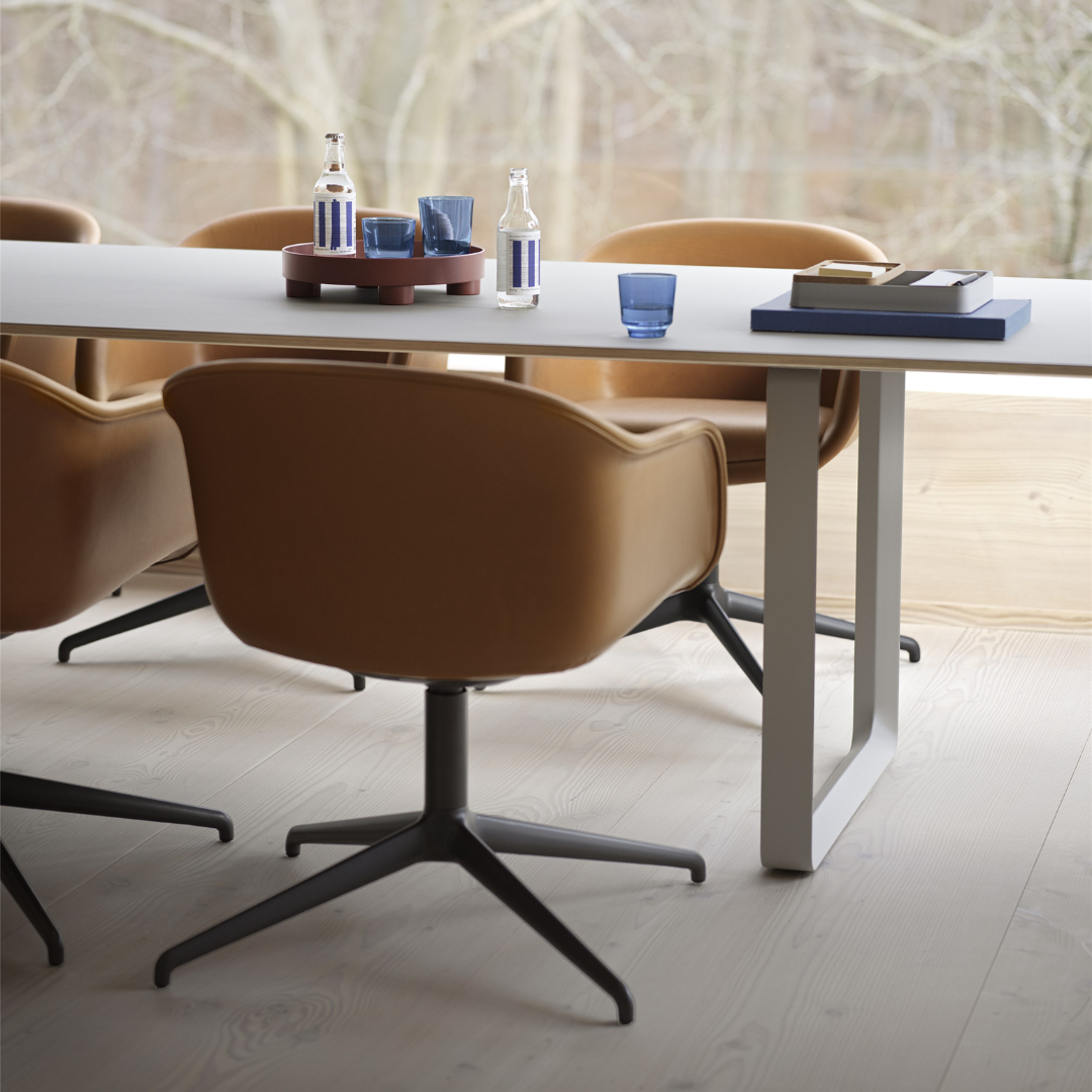 Fiber Conference Armchair - Swivel Base